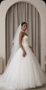 Vestido de Noiva Princesa Romântico com Corset Estruturado e Saia Volumosa em Tule - Imagem 2