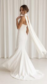 Vestido de Noiva Longo Sereia Tomara que Caia com Lenço Longo - Imagem 2