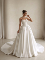 Vestido de Noiva Longo Princesa em Cetim Bucol com Corpo Bordado em Pérolas