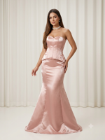 Conjunto Rosa em Zibeline Fluido com Corset e Saia Sereia